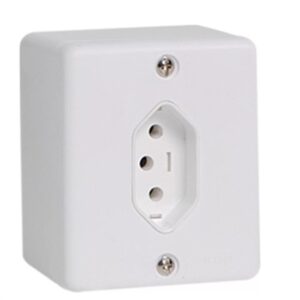 TOMADA EXTERNA SOBREPOR 2P+T - 10A